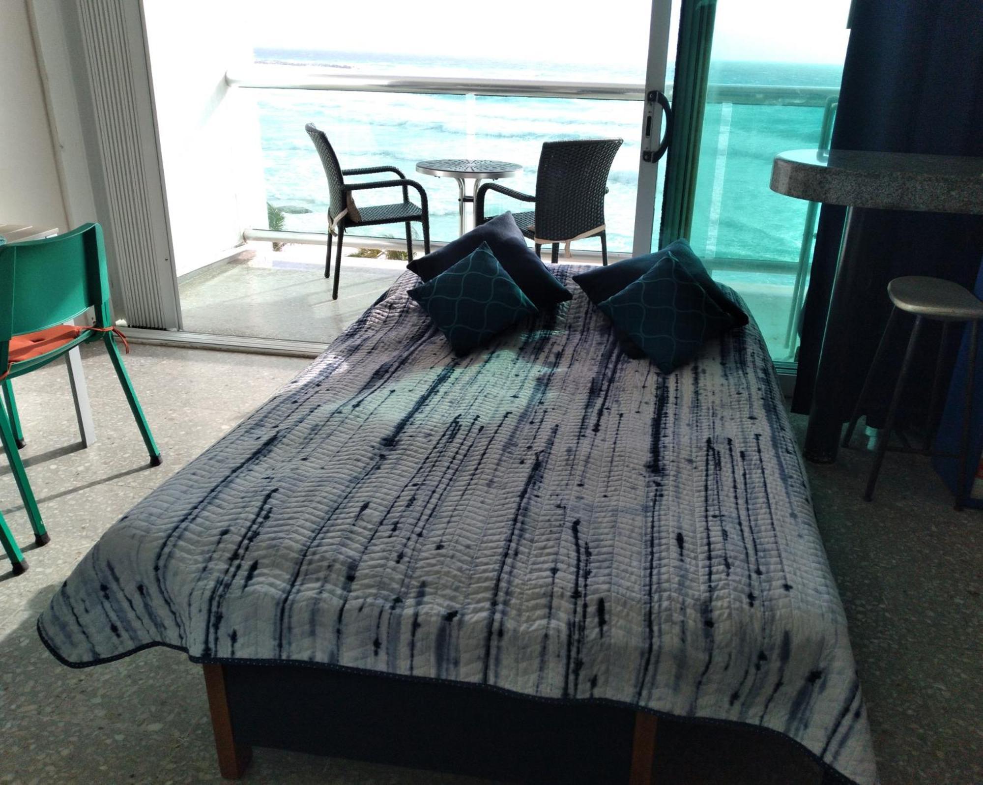 1 Bedroom Seaview Condo In Ocean Dream Resort 칸쿤 외부 사진