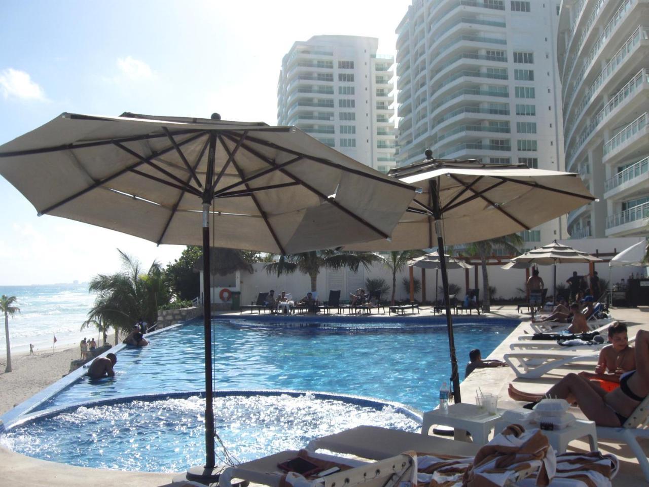 1 Bedroom Seaview Condo In Ocean Dream Resort 칸쿤 외부 사진