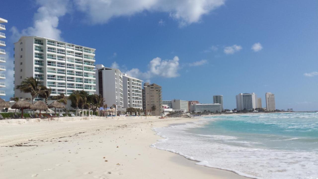 1 Bedroom Seaview Condo In Ocean Dream Resort 칸쿤 외부 사진